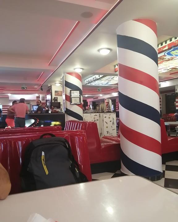 Moe's American Diner